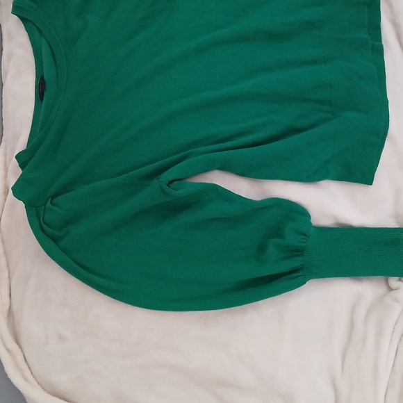 Ann Taylor Factory Emerald Knit Top Size:XL - Picture 6 of 6